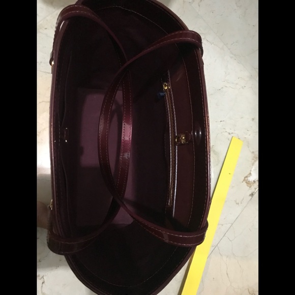 Louis Vuitton Monogram Vernis Tote - Picture 6 of 6